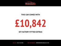 USED 2015 65 PORSCHE MACAN 3.0 D S PDK 5d 258 BHP HUGE SPEC 2015/65reg PORSCHE MACAN 'S' 3.0 V6 TD PDK AUTO - 1 FORMER KEEPER - SERVICE HISTORY - HEATED LEATHER - 21 INCH UPGRADE ALLOYS - 4X4 AWD - RETAILING LESS THAN 1/2 THE LIST PRICE WHEN WAS NEW !!!!!