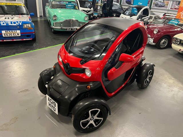 View our RENAULT TWIZY