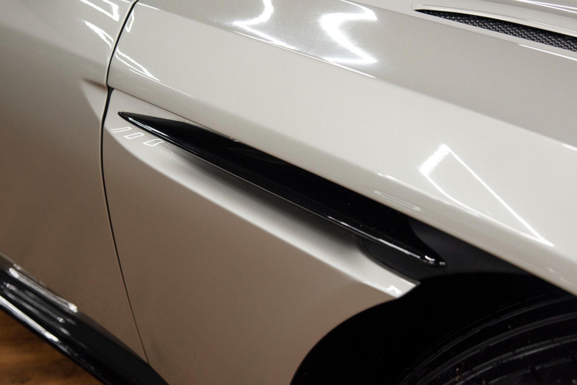 USED 2022 22 ASTON MARTIN DB11 4.0 V8 