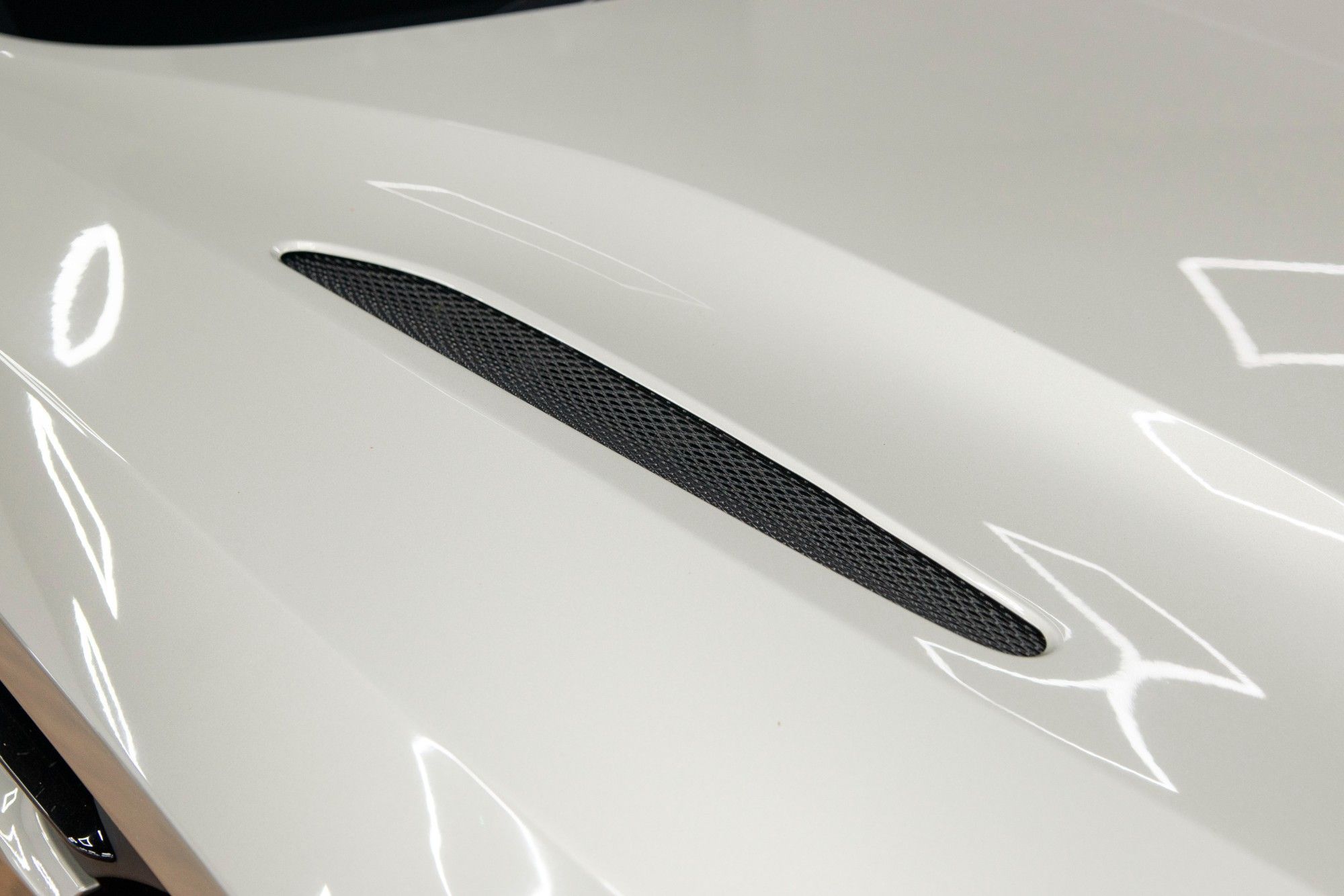 USED 2022 22 ASTON MARTIN DB11 4.0 V8 