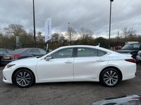 USED 2021 21 LEXUS ES 2.5 300H 4d 215 BHP 