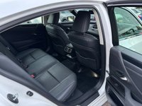 USED 2021 21 LEXUS ES 2.5 300H 4d 215 BHP 