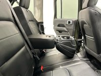 USED 2021 71 JEEP WRANGLER 2.0 OVERLAND UNLIMITED 4d 269 BHP ELECTRIC CONVERTIBLE SLIDE ROOF ELECTRIC  SKY ONE TOUCH POWER TOP a very Special factory option on this Spectacular 2.0 Overland Unlimited 269 BHP