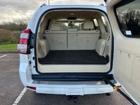 USED 2015 15 TOYOTA LAND CRUISER 3.0 D-4D INVINCIBLE 5d 188 BHP SAT NAV / HEATED SEATS