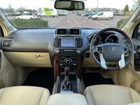 USED 2015 15 TOYOTA LAND CRUISER 3.0 D-4D INVINCIBLE 5d 188 BHP SAT NAV / HEATED SEATS
