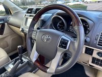 USED 2015 15 TOYOTA LAND CRUISER 3.0 D-4D INVINCIBLE 5d 188 BHP SAT NAV / HEATED SEATS
