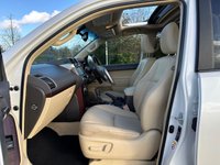 USED 2015 15 TOYOTA LAND CRUISER 3.0 D-4D INVINCIBLE 5d 188 BHP SAT NAV / HEATED SEATS