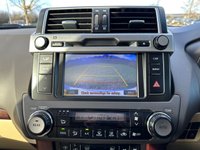 USED 2015 15 TOYOTA LAND CRUISER 3.0 D-4D INVINCIBLE 5d 188 BHP SAT NAV / HEATED SEATS