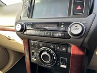 USED 2015 15 TOYOTA LAND CRUISER 3.0 D-4D INVINCIBLE 5d 188 BHP SAT NAV / HEATED SEATS
