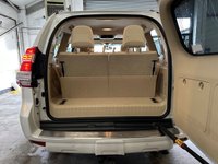 USED 2015 15 TOYOTA LAND CRUISER 3.0 D-4D INVINCIBLE 5d 188 BHP SAT NAV / HEATED SEATS