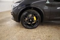 USED 2021 71 ALFA ROMEO STELVIO V6 BITURBO QUADRIFOGLIO 5d 503 BHP FANTASTIC OPORTUNITY  TO AQUIRE THIS STUNNING RARE VEHICLE WITH ONLY 24000 MILES  AND SERVICE HISTORY