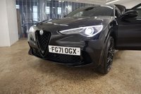 USED 2021 71 ALFA ROMEO STELVIO V6 BITURBO QUADRIFOGLIO 5d 503 BHP FANTASTIC OPORTUNITY  TO AQUIRE THIS STUNNING RARE VEHICLE WITH ONLY 24000 MILES  AND SERVICE HISTORY