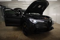 USED 2021 71 ALFA ROMEO STELVIO V6 BITURBO QUADRIFOGLIO 5d 503 BHP FANTASTIC OPORTUNITY  TO AQUIRE THIS STUNNING RARE VEHICLE WITH ONLY 24000 MILES  AND SERVICE HISTORY