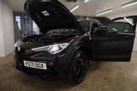 USED 2021 71 ALFA ROMEO STELVIO V6 BITURBO QUADRIFOGLIO 5d 503 BHP FANTASTIC OPORTUNITY  TO AQUIRE THIS STUNNING RARE VEHICLE WITH ONLY 24000 MILES  AND SERVICE HISTORY