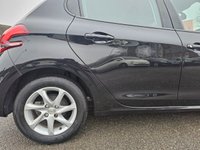 USED 2016 16 PEUGEOT 208 1.2 ACTIVE 5d 82 BHP PEUGEOT 208 1.2 ACTIVE 5d 82 BHP