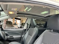 USED 2014 64 TOYOTA YARIS 1.5 HYBRID EXCEL 5d 73 BHP Glass Roof + Smart Pack