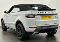 USED 2017 66 LAND ROVER RANGE ROVER EVOQUE 2.0 TD4 HSE DYNAMIC 3d 177 BHP Stylish Evoque Convertible Striking Yulong White , Ebony / Pimento Leather