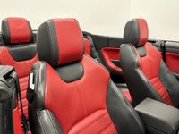 USED 2017 66 LAND ROVER RANGE ROVER EVOQUE 2.0 TD4 HSE DYNAMIC 3d 177 BHP Stylish Evoque Convertible Striking Yulong White , Ebony / Pimento Leather