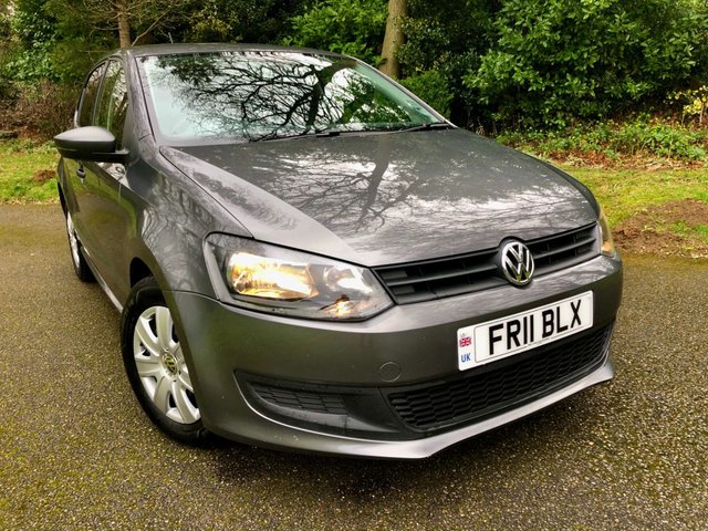 2011 11 Volkswagen Polo 1.2 S A/C 5d 60 BHP ONLY 43,000 MILES//X10 VW HARROGATE MAIN DEALER SERVICES//AIRCON//X4 AIRBAGS//CENTRAL LOCKING//ELECTRIC WINDOWS//GROUP 4 INSURANCE//PRIVACY GLASS//JUST MOT'D   
