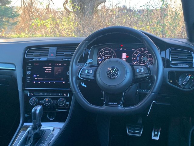 View our VOLKSWAGEN GOLF