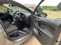 USED 2018 18 VAUXHALL ASTRA 1.4 SRI NAV 5d 148 BHP Low Miles Media Screen DAB