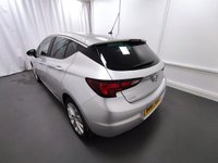 USED 2017 67 VAUXHALL ASTRA 1.4 DESIGN 5d 123 BHP 