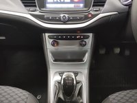 USED 2017 67 VAUXHALL ASTRA 1.4 DESIGN 5d 123 BHP 