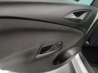 USED 2017 67 VAUXHALL ASTRA 1.4 DESIGN 5d 123 BHP 