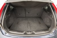 USED 2019 19 VOLVO V40 2.0 D2 MOMENTUM EDITION 5d 118 BHP NEW STOCK ARRIVING SOON