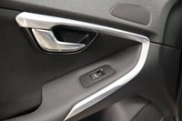 USED 2019 19 VOLVO V40 2.0 D2 MOMENTUM EDITION 5d 118 BHP NEW STOCK ARRIVING SOON