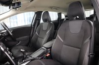 USED 2019 19 VOLVO V40 2.0 D2 MOMENTUM EDITION 5d 118 BHP NEW STOCK ARRIVING SOON