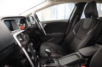USED 2019 19 VOLVO V40 2.0 D2 MOMENTUM EDITION 5d 118 BHP NEW STOCK ARRIVING SOON