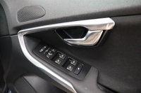 USED 2019 19 VOLVO V40 2.0 D2 MOMENTUM EDITION 5d 118 BHP NEW STOCK ARRIVING SOON