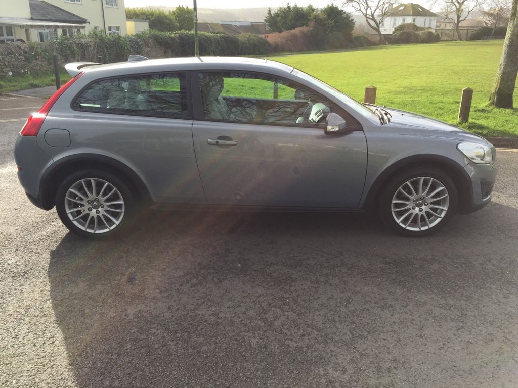 USED 2011 60 VOLVO C30 2.0 D3 SE LUX 3d 148 BHP GREAT SPECIFICATION VOLVO C30 D3