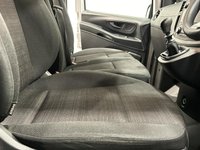 USED 2018 18 MERCEDES-BENZ VITO 2.1 114 BLUETEC TOURER PRO 5d 136 BHP 9 Seater 9 Seater Wide Seats
