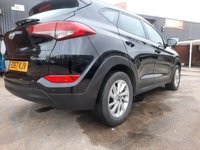 USED 2017 67 HYUNDAI TUCSON 1.7 CRDI SE NAV BLUE DRIVE 5d 114 BHP Full Main Dealer History