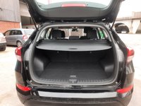 USED 2017 67 HYUNDAI TUCSON 1.7 CRDI SE NAV BLUE DRIVE 5d 114 BHP Full Main Dealer History