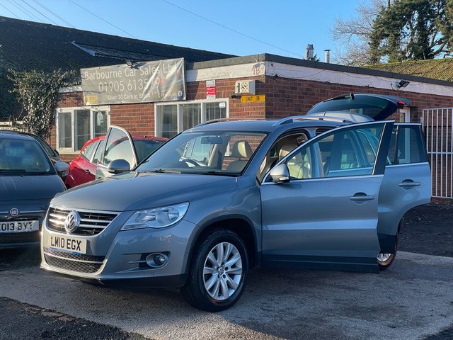 2010 10 Volkswagen Tiguan 2.0 SE TDI 4MOTION 5d 138 BHP