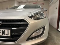 USED 2015 65 HYUNDAI I30 1.6 CRDI SE NAV BLUE DRIVE 5d 109 BHP RAC PLATINUM WARRANTY INCLUDED