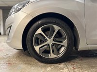 USED 2015 65 HYUNDAI I30 1.6 CRDI SE NAV BLUE DRIVE 5d 109 BHP RAC PLATINUM WARRANTY INCLUDED