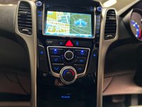 USED 2015 65 HYUNDAI I30 1.6 CRDI SE NAV BLUE DRIVE 5d 109 BHP RAC PLATINUM WARRANTY INCLUDED