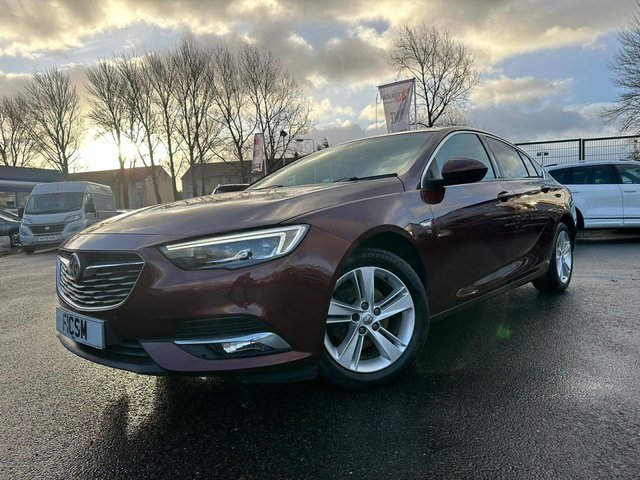 2018 18 VAUXHALL INSIGNIA GRAND SPORT 1.6 ELITE NAV ECOTEC 5d 134 BHP A STUNNING VEHICLE+DIESEL+ULEZ COMPLIANT+ONLY 1 FORMER KEEPER+CRUISE CONTROL+HEATED SEATS+FULL LEATHER INTERIOR+SATELLITE NAVIGATION+REAR PARK ASSIST+AIR CONDITIONING+CLIMATE CONTROL+ALLOY WHEELS+FULL RANGE OF FINANCE OPTIONS AVAILABLE+THIS VEHICLE IS READY TO DRIVE AWAY TODAY!!!!!!!!!!!!!!!!!!!