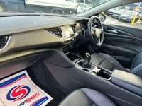 USED 2018 18 VAUXHALL INSIGNIA GRAND SPORT 1.6 ELITE NAV ECOTEC 5d 134 BHP A STUNNING VEHICLE+DIESEL+ULEZ COMPLIANT+ONLY 1 FORMER KEEPER+CRUISE CONTROL+HEATED SEATS+FULL LEATHER INTERIOR+SATELLITE NAVIGATION+REAR PARK ASSIST+AIR CONDITIONING+CLIMATE CONTROL+ALLOY WHEELS+FULL RANGE OF FINANCE OPTIONS AVAILABLE+THIS VEHICLE IS READY TO DRIVE AWAY TODAY!!!!!!!!!!!!!!!!!!!