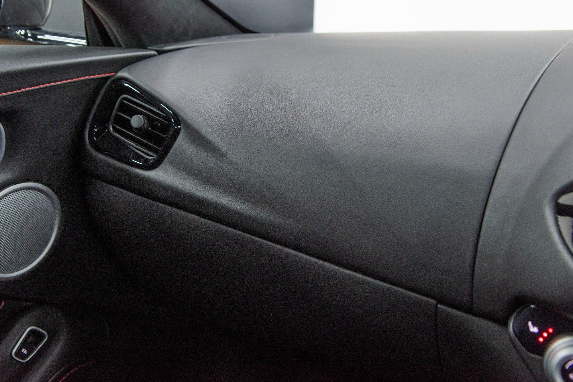 USED 2021 21 ASTON MARTIN VANTAGE 4.0 V8 