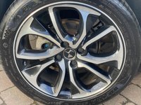 USED 2016 16 DS DS 4 1.2 PURETECH PRESTIGE S/S 5d 130 BHP 