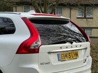 USED 2017 65 VOLVO XC60 2.0 D4 R-DESIGN LUX NAV 5d 188 BHP 