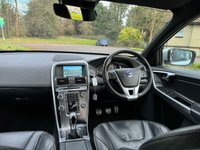 USED 2017 65 VOLVO XC60 2.0 D4 R-DESIGN LUX NAV 5d 188 BHP 