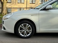 USED 2013 13 ALFA ROMEO GIULIETTA 2.0 JTDM-2 LUSSO S/S 5d 140 BHP 