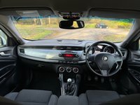 USED 2013 13 ALFA ROMEO GIULIETTA 2.0 JTDM-2 LUSSO S/S 5d 140 BHP 