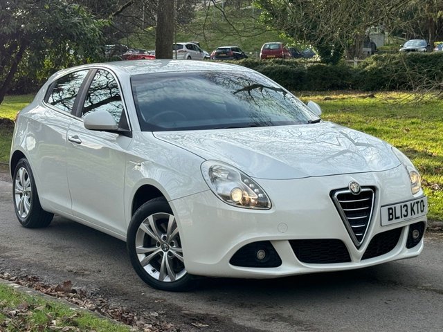 2013 13 Alfa Romeo Giulietta 2.0 JTDM-2 LUSSO S/S 5d 140 BHP